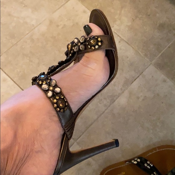 MANOLO BLAHNIK Hangisi 70 crystal-embellished satin pumps  Manolo Blahnik Evening Shoes